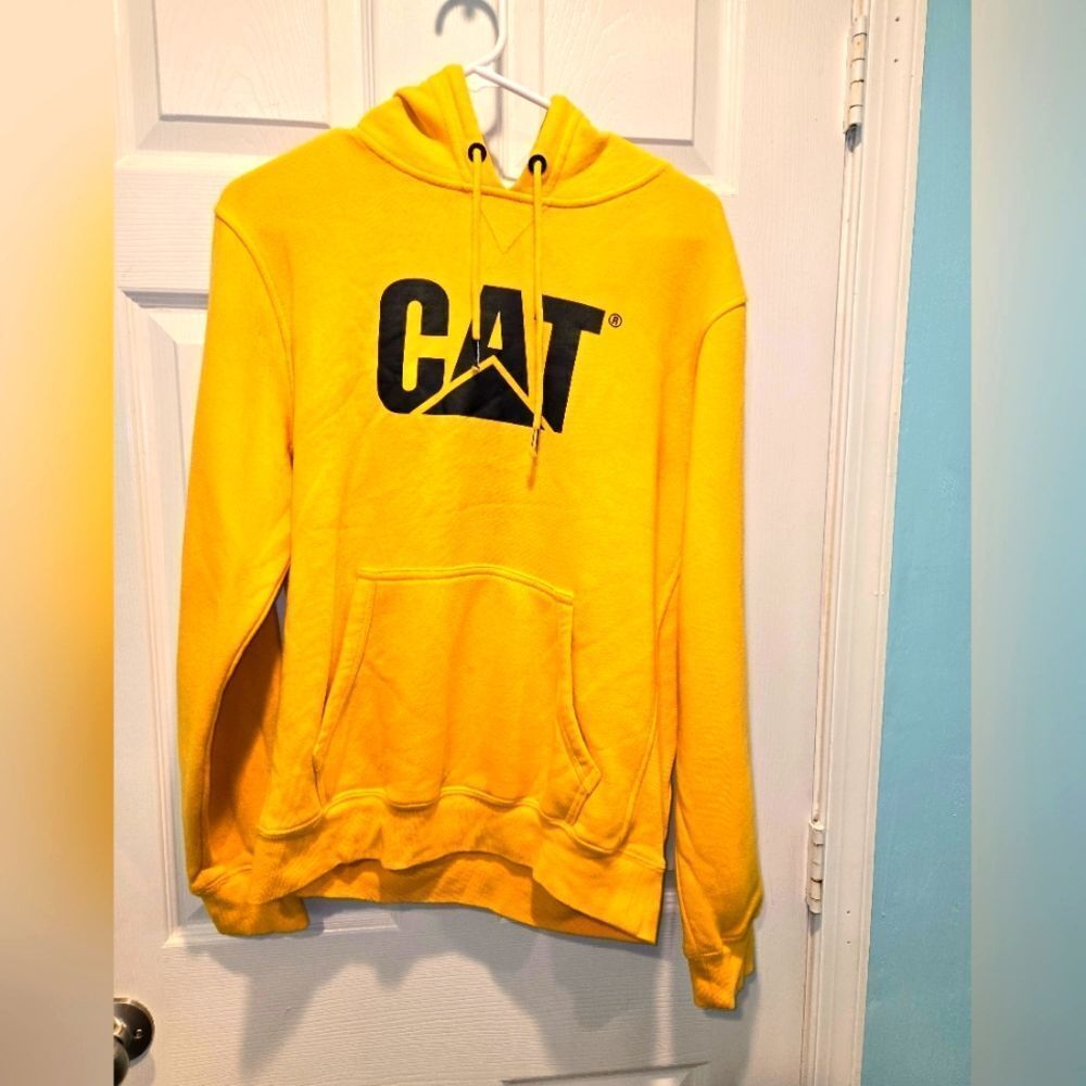 Caterpillar Hoodie,  Men's sz Small. Gold & black.
